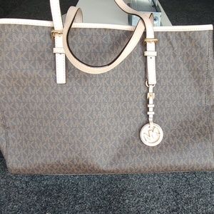 Michael Kors Tote